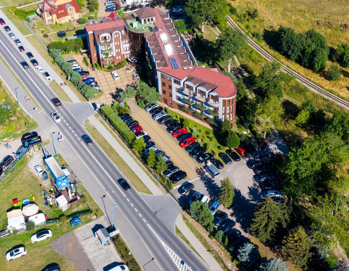 Hotel Orka Trzęsacz Exterior foto